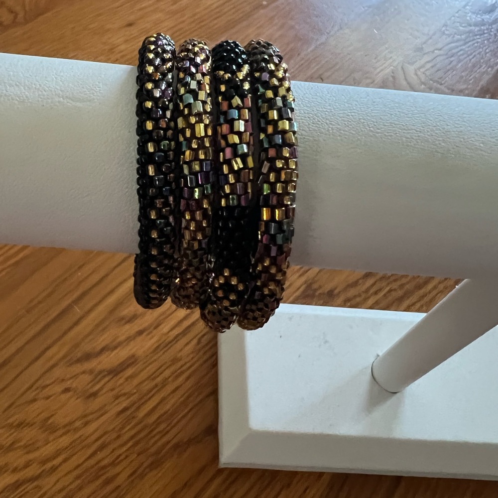 Sashka Co Bracelet Set Original Size Iridescent